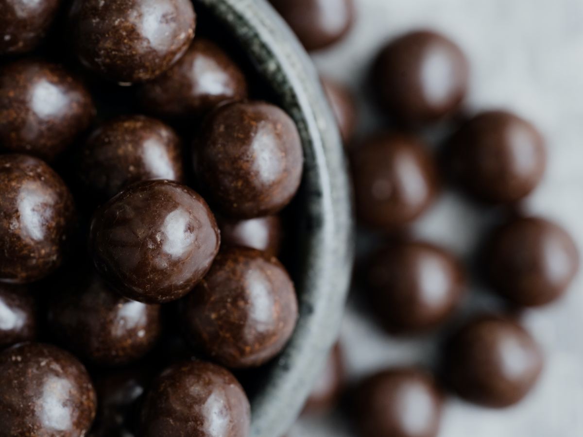 Chocolate Coated Nuts: The Irresistible Delight of&nbsp;Dragees
